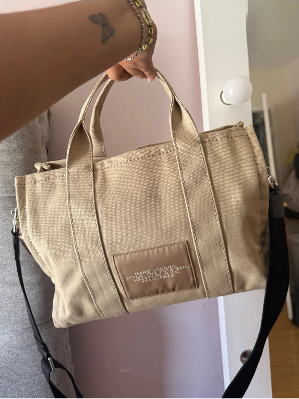 Marc Jacobs Canvas Tote Bag in Tan and White Logo